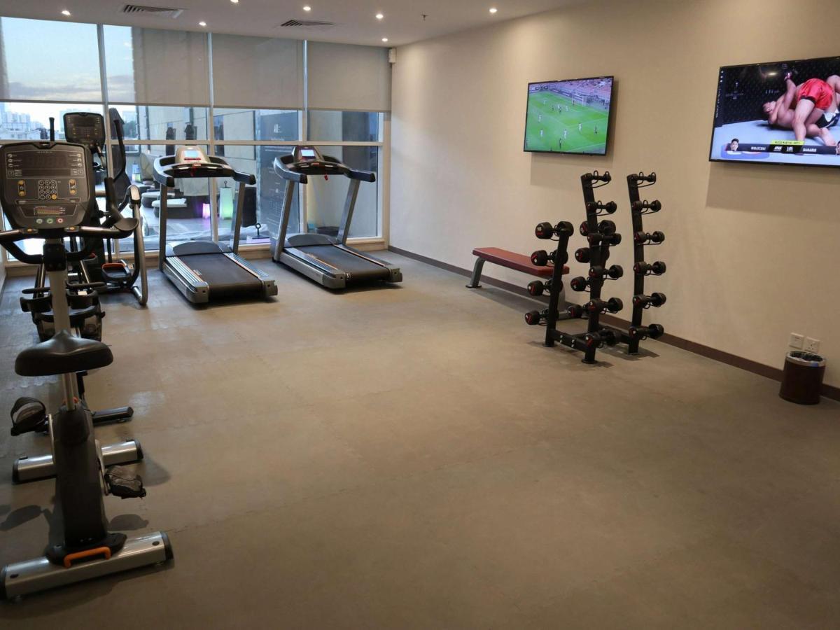 Adagio Malik Road Hotel 4*