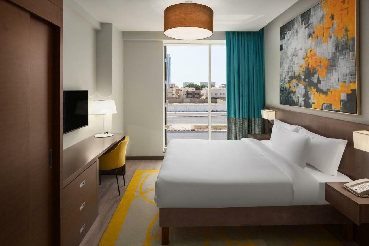 Hotel Adagio Malik Road 4*