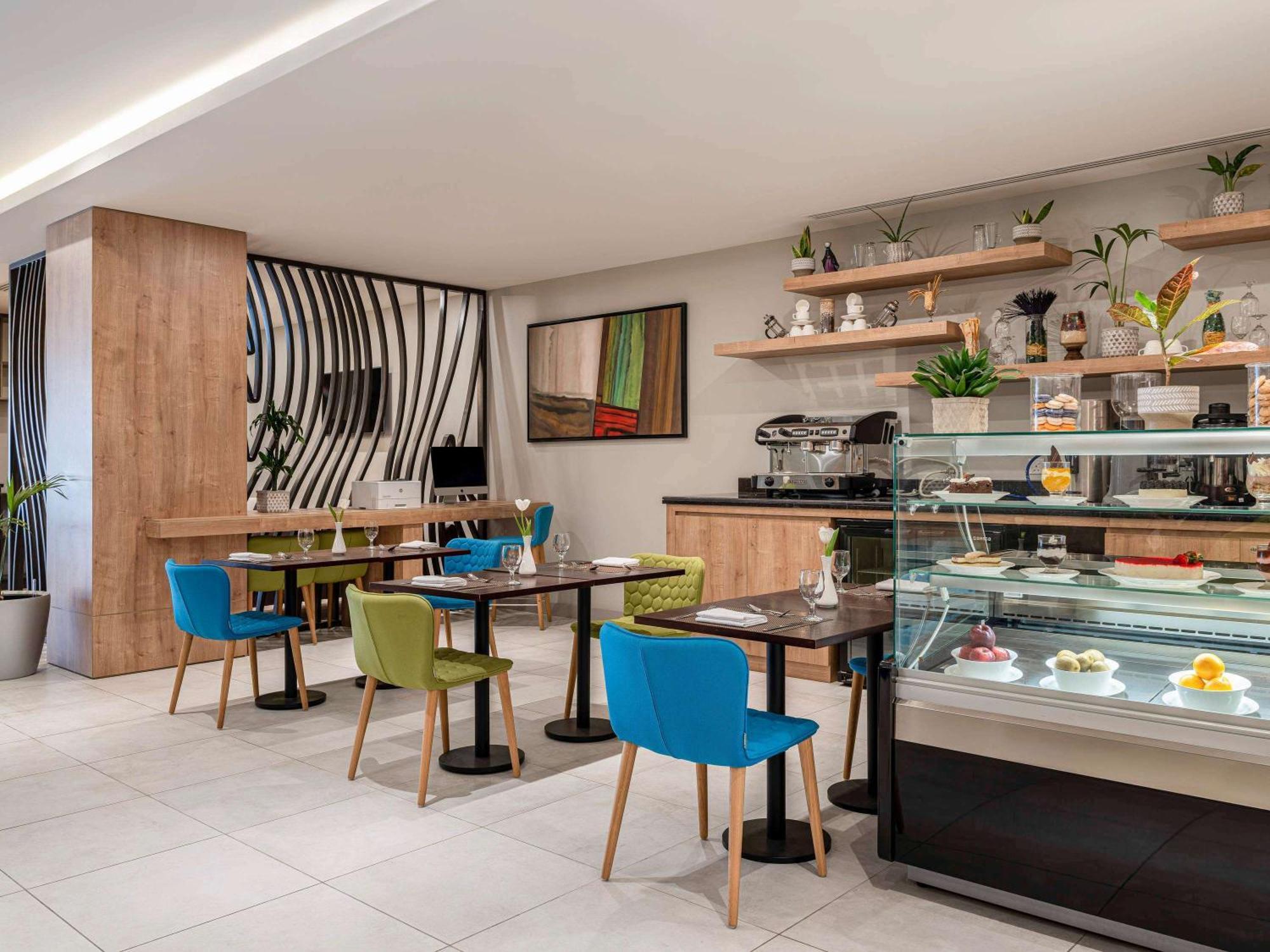 Adagio Malik Road Hotel Jeddah